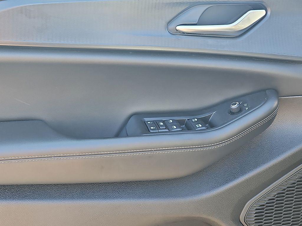 used 2024 Jeep Grand Cherokee car, priced at $29,300