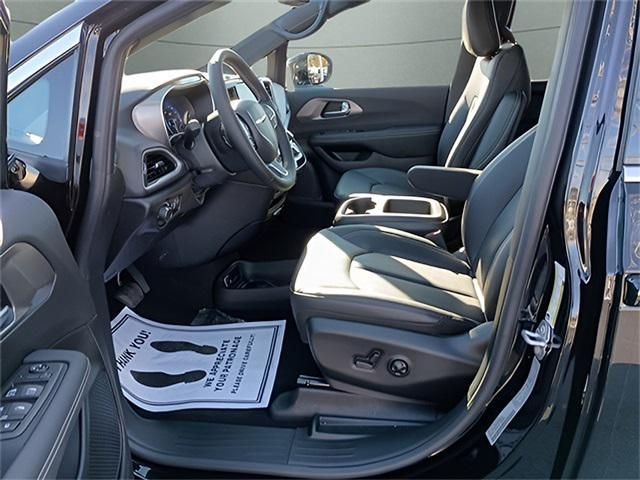 new 2025 Chrysler Voyager car, priced at $35,515