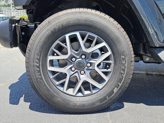 new 2025 Jeep Wrangler car, priced at $46,038