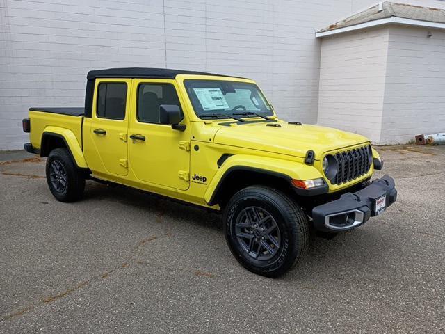 new 2024 Jeep Gladiator car, priced at $44,090