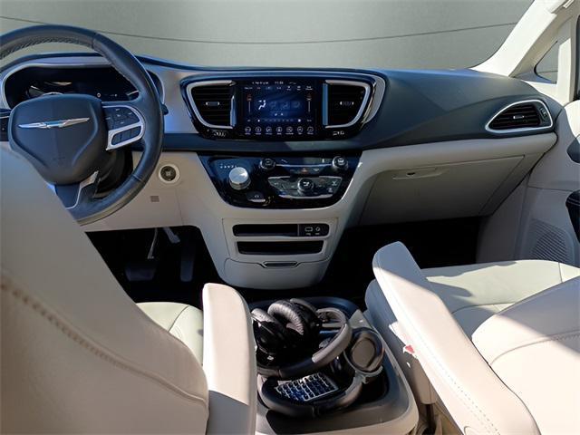 used 2019 Chrysler Pacifica Hybrid car, priced at $18,849