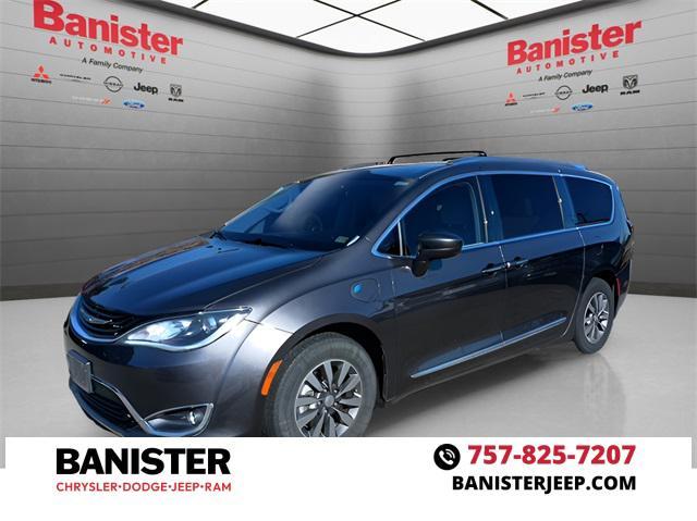 used 2019 Chrysler Pacifica Hybrid car, priced at $18,849