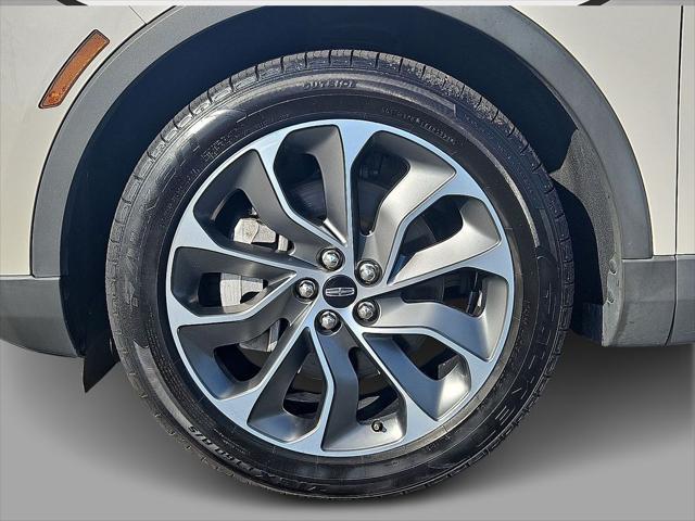 used 2021 Lincoln Nautilus car, priced at $29,725