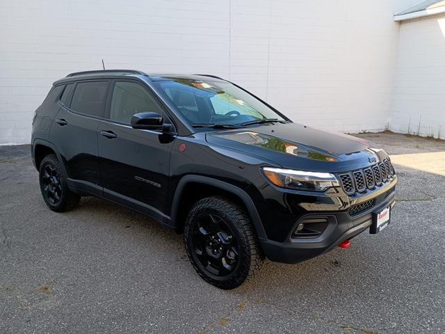 new 2024 Jeep Compass car, priced at $35,401