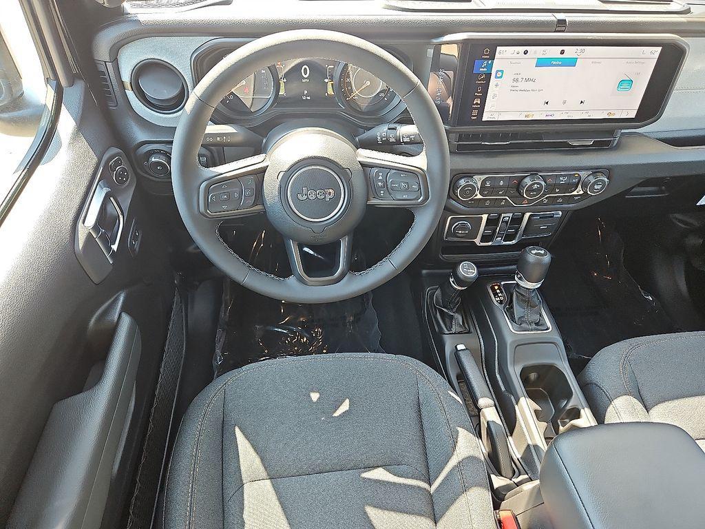 new 2025 Jeep Wrangler car, priced at $43,997