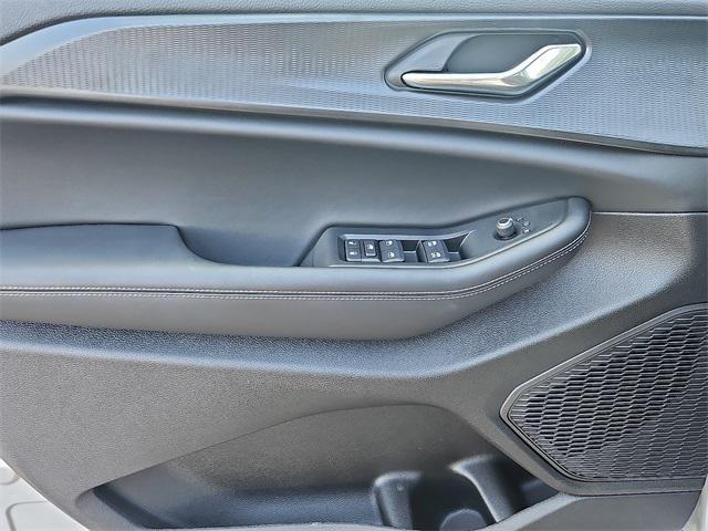 new 2025 Jeep Grand Cherokee L car, priced at $33,934