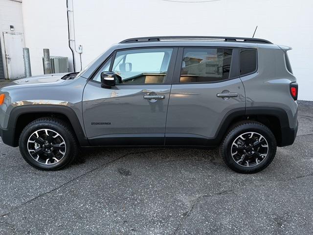 new 2023 Jeep Renegade car, priced at $29,404