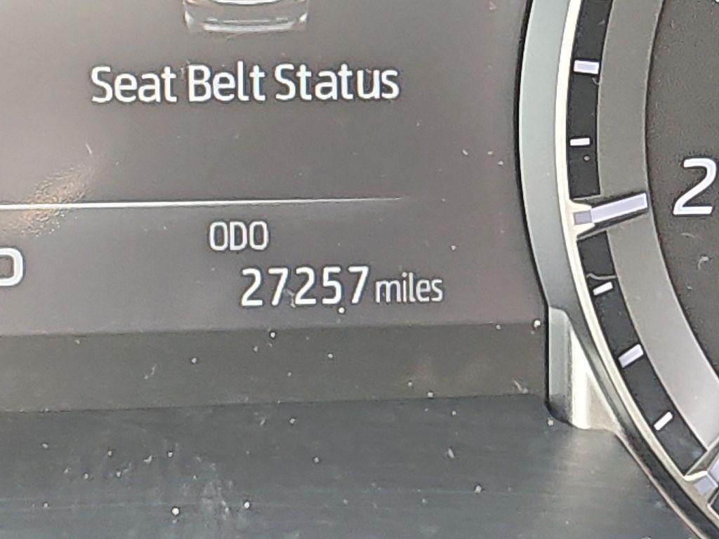 used 2023 Toyota Highlander car, priced at $33,438