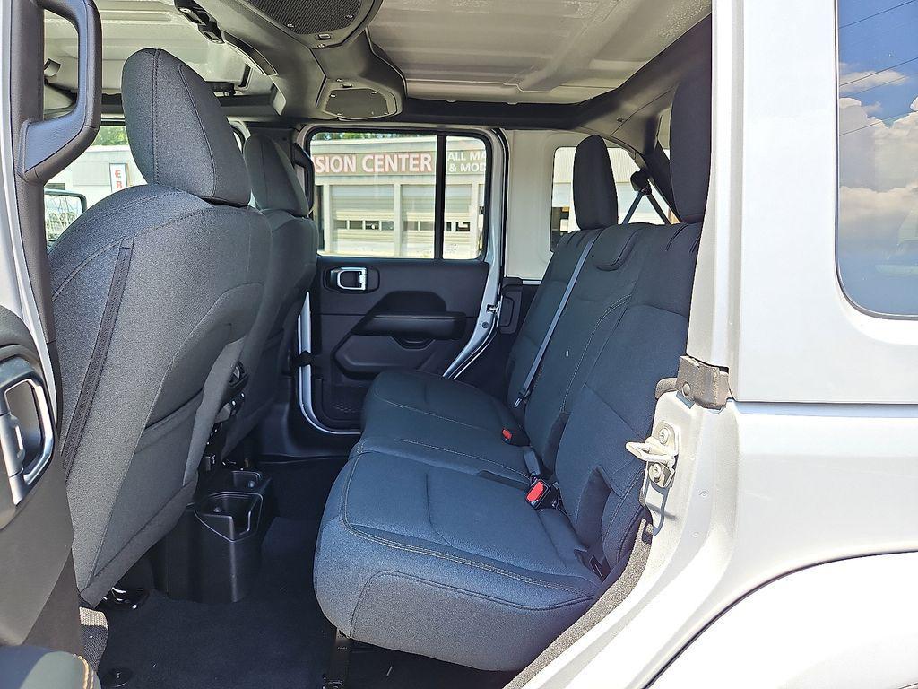 new 2024 Jeep Wrangler car, priced at $47,576