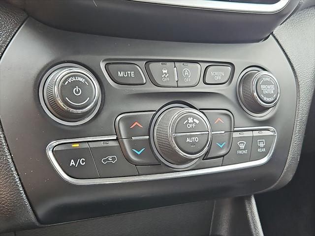 used 2019 Jeep Cherokee car, priced at $18,840