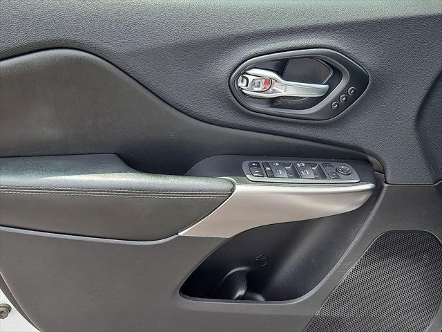 used 2019 Jeep Cherokee car, priced at $18,840