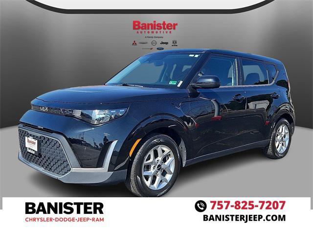 used 2023 Kia Soul car, priced at $17,998