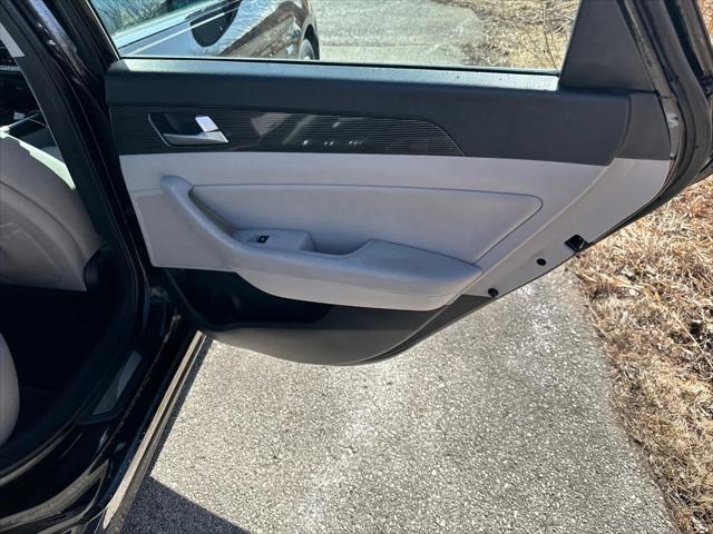 used 2019 Hyundai Sonata Plug-In Hybrid car, priced at $18,999