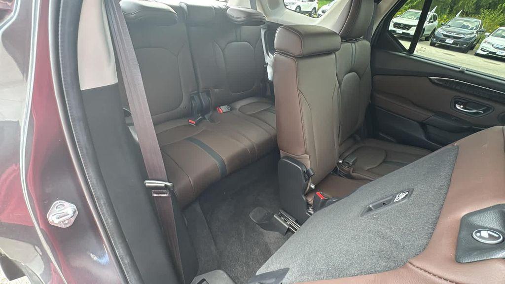 used 2024 Honda Pilot car, priced at $47,999