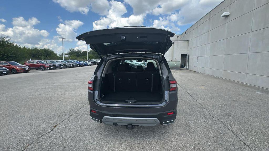 used 2024 Honda Pilot car, priced at $47,999