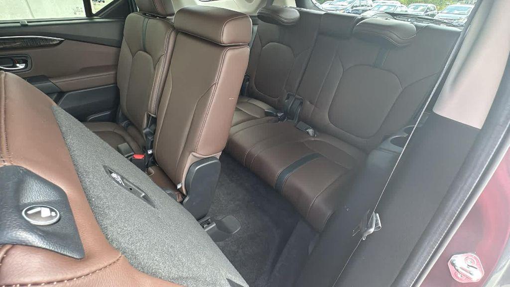 used 2024 Honda Pilot car, priced at $47,999