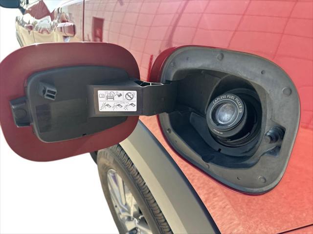 used 2022 Nissan Pathfinder car, priced at $27,999