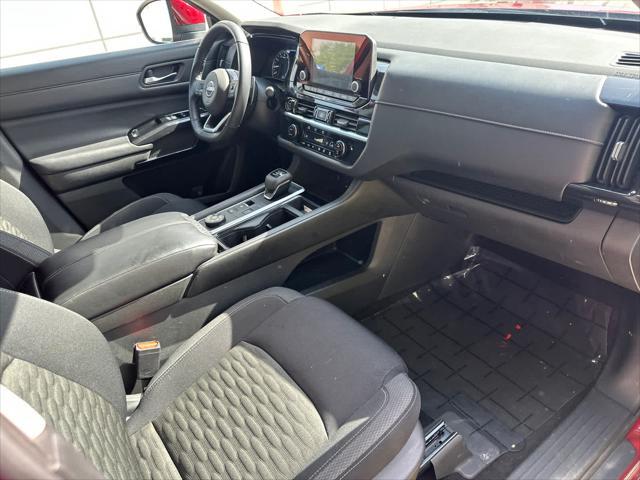used 2022 Nissan Pathfinder car, priced at $27,999