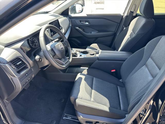 new 2025 Nissan Rogue car, priced at $33,423