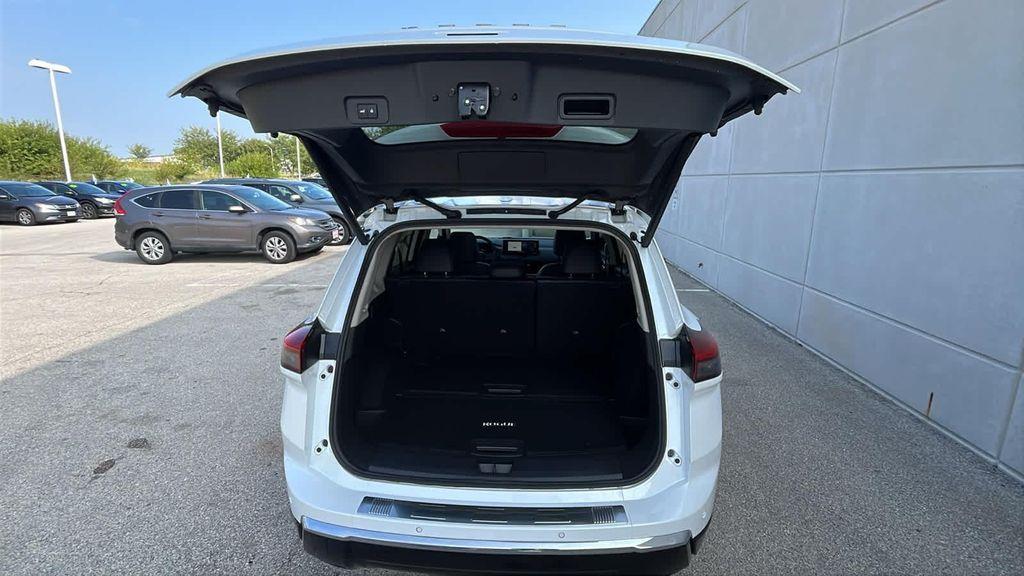 new 2026 Nissan Rogue car, priced at $40,929