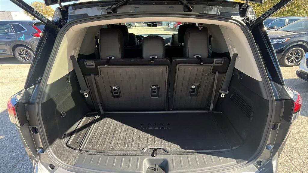 new 2025 Nissan Pathfinder car, priced at $50,346