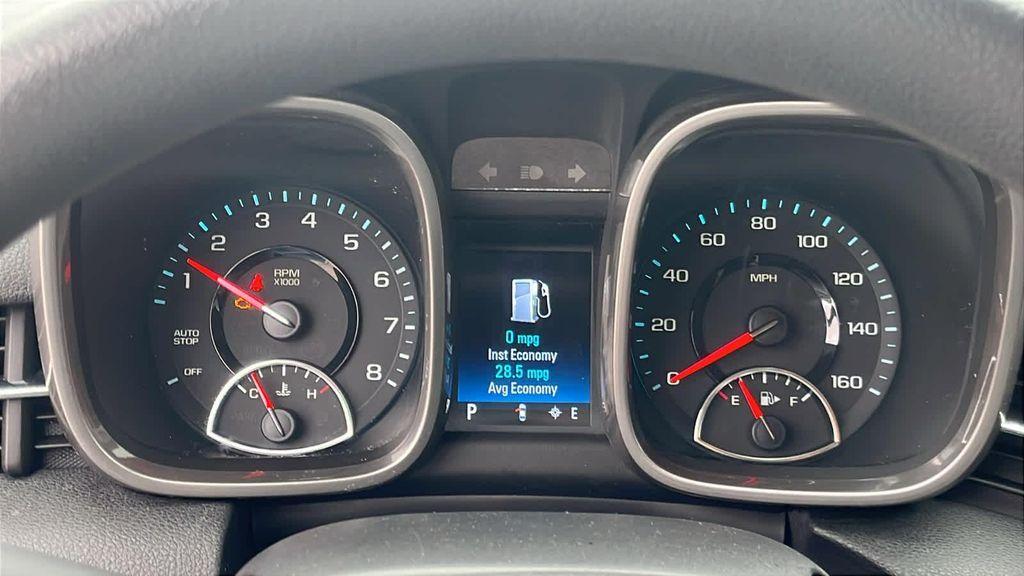 used 2015 Chevrolet Malibu car, priced at $7,999