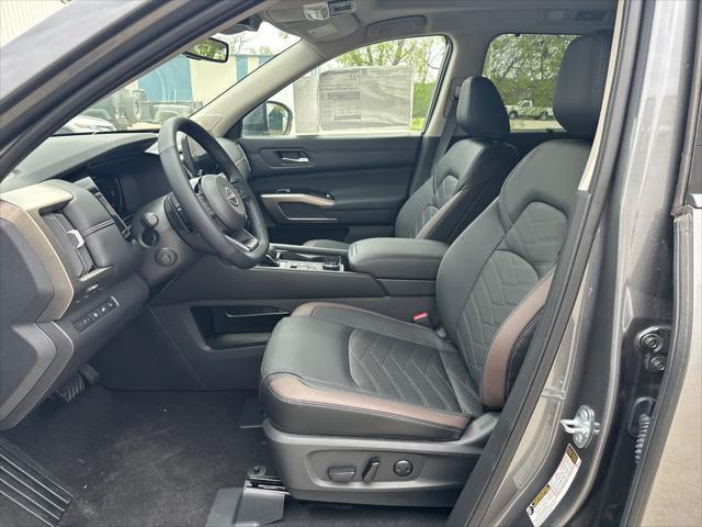 new 2025 Nissan Pathfinder car, priced at $51,132