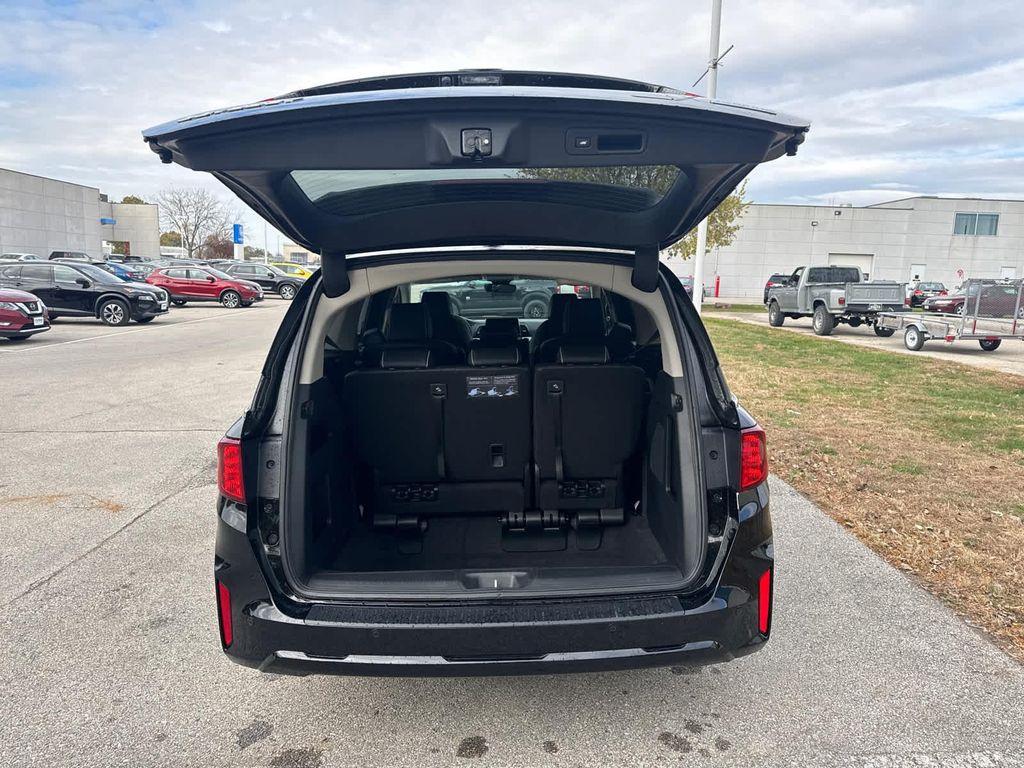 new 2026 Honda Odyssey car, priced at $48,990