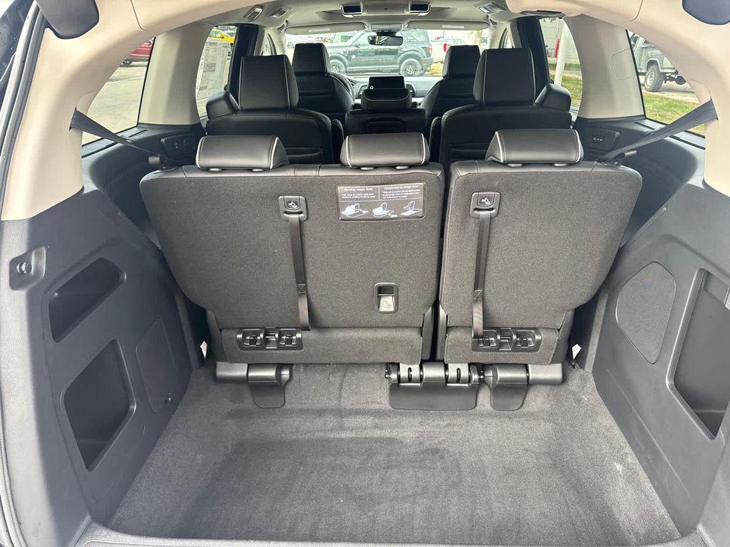 new 2026 Honda Odyssey car, priced at $48,990