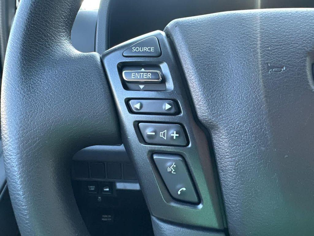 used 2022 Nissan Frontier car