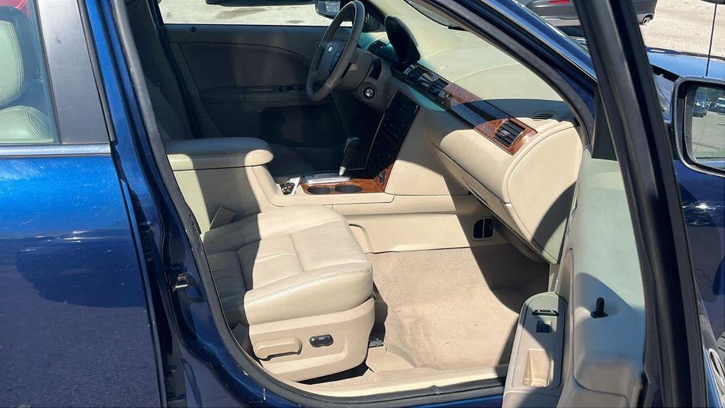 used 2007 Ford Five Hundred car, priced at $4,999