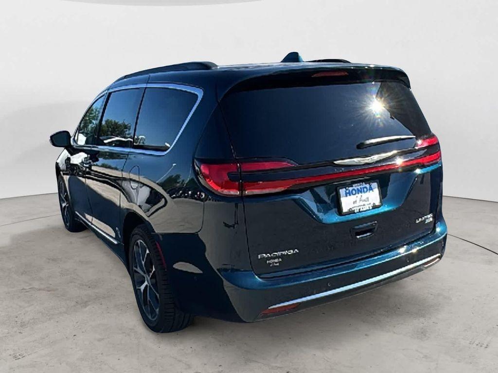 used 2022 Chrysler Pacifica car, priced at $29,999