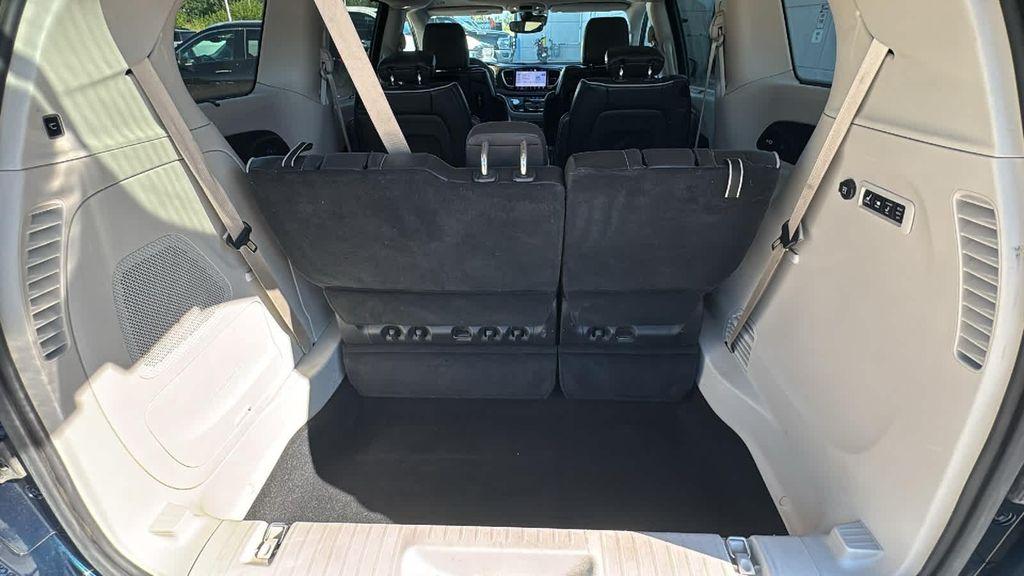 used 2022 Chrysler Pacifica car, priced at $29,999
