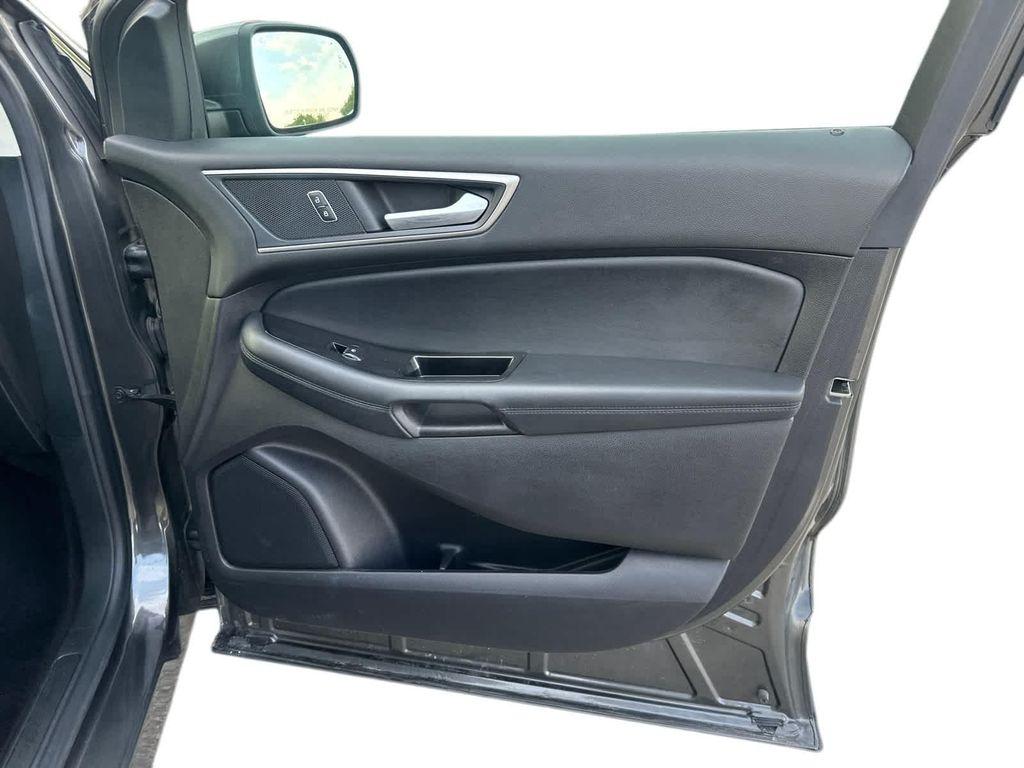 used 2019 Ford Edge car, priced at $14,999
