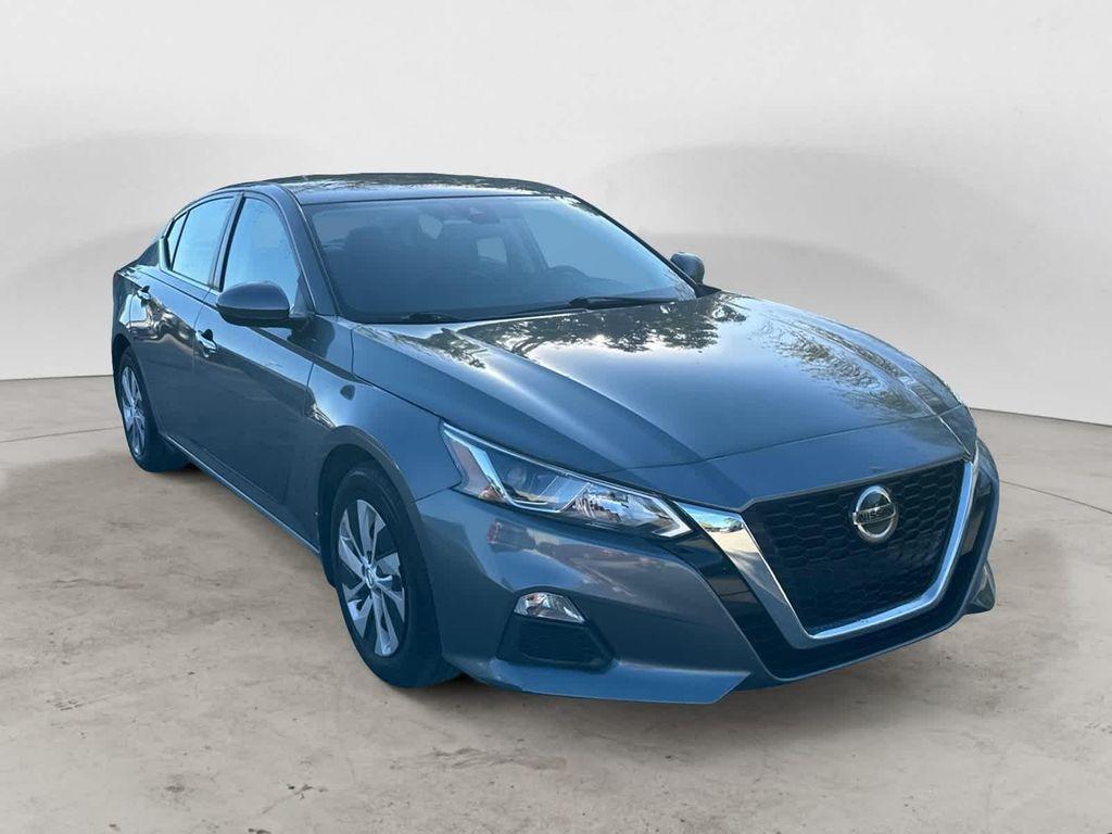used 2021 Nissan Altima car, priced at $17,999