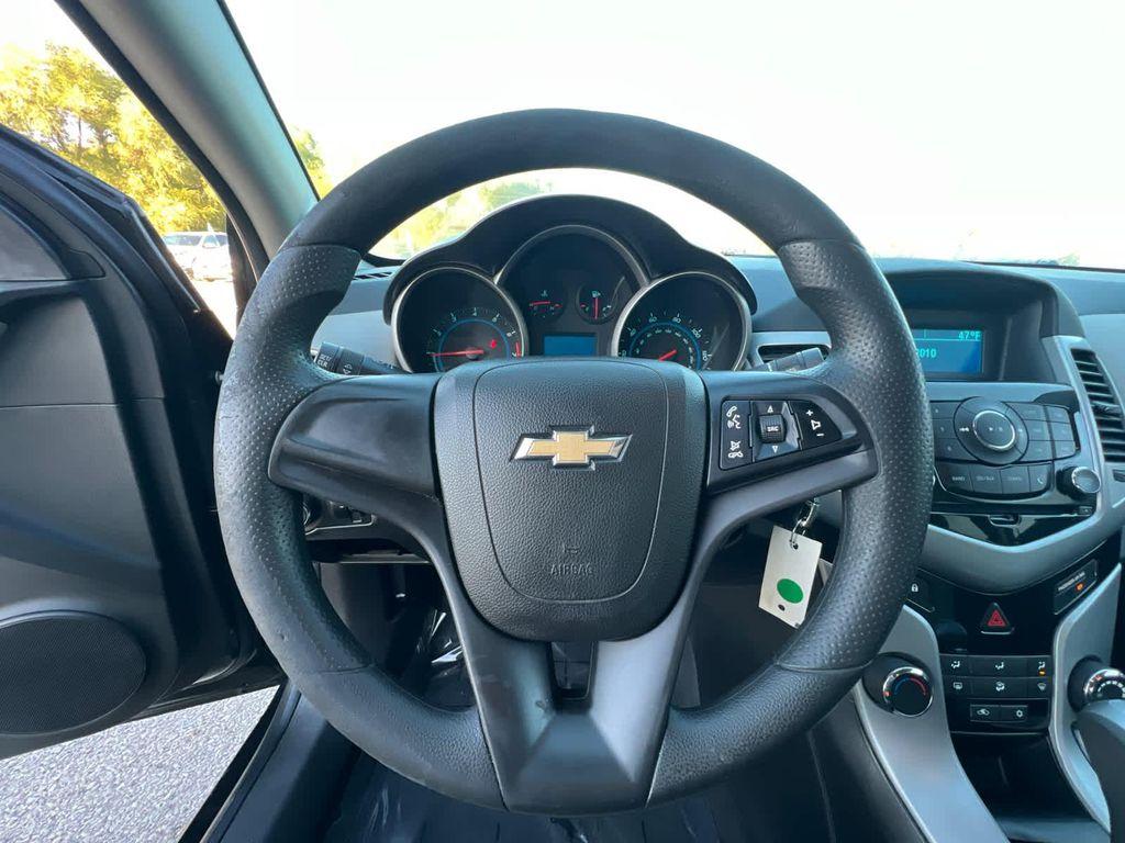 used 2013 Chevrolet Cruze car, priced at $6,999