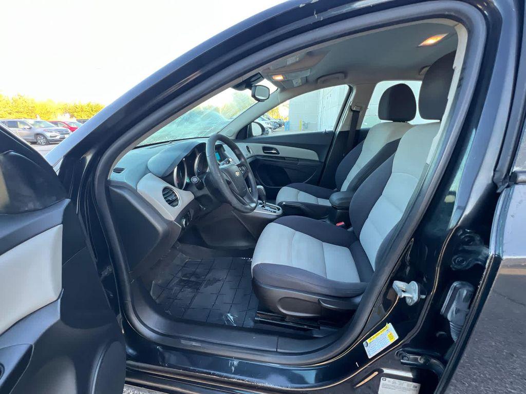 used 2013 Chevrolet Cruze car, priced at $6,999