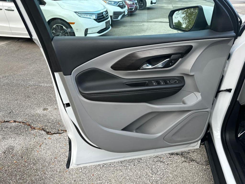 used 2023 GMC Terrain car, priced at $21,999