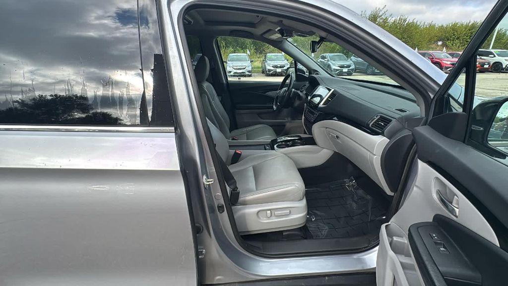 used 2017 Honda Pilot car, priced at $19,999