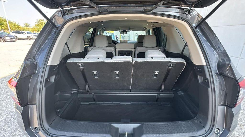 used 2023 Honda Pilot car, priced at $34,999