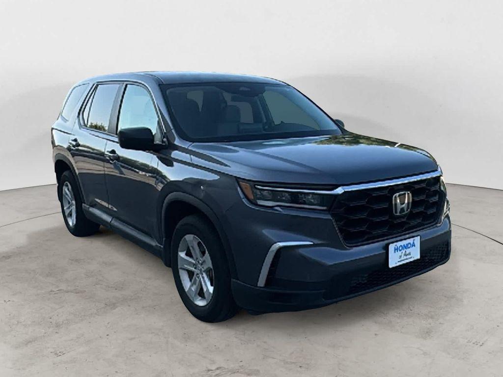 used 2023 Honda Pilot car, priced at $34,999