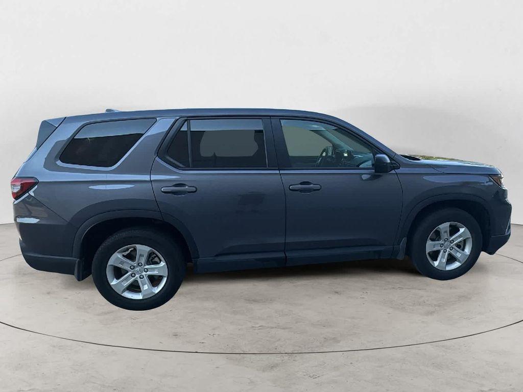 used 2023 Honda Pilot car, priced at $34,999
