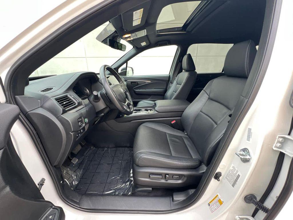 used 2024 Honda Passport car, priced at $32,999