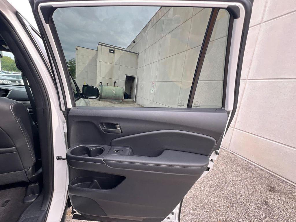 used 2024 Honda Passport car, priced at $32,999