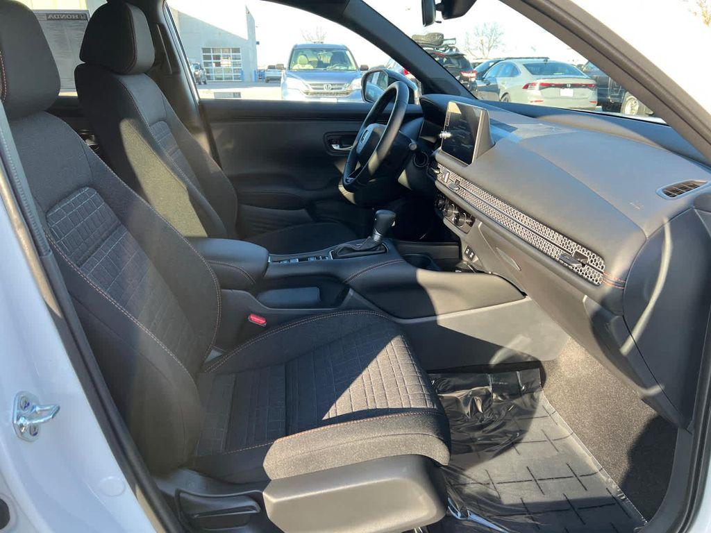new 2026 Honda HR-V car, priced at $31,405