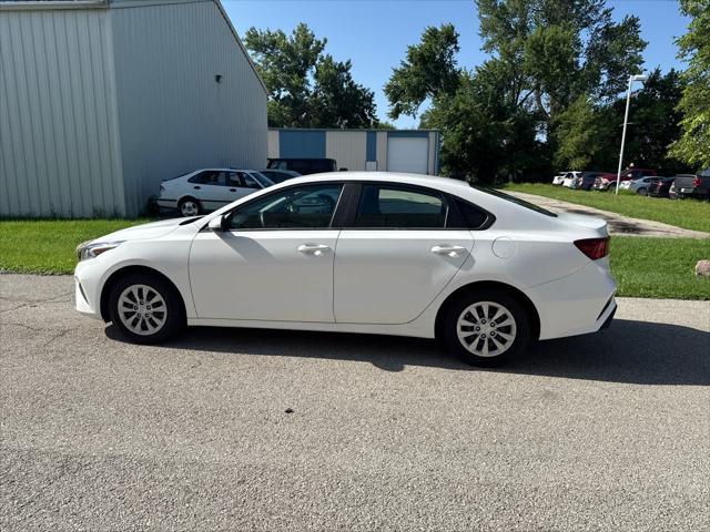 used 2022 Kia Forte car