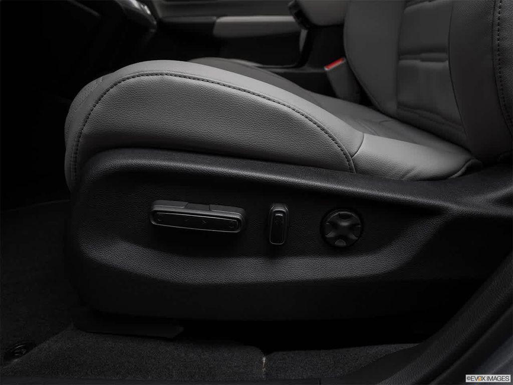 used 2017 Honda CR-V car