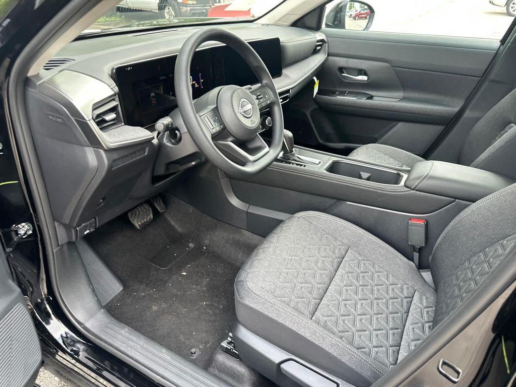 new 2025 Nissan Kicks car, priced at $27,150