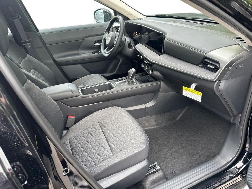 new 2025 Nissan Kicks car, priced at $27,150