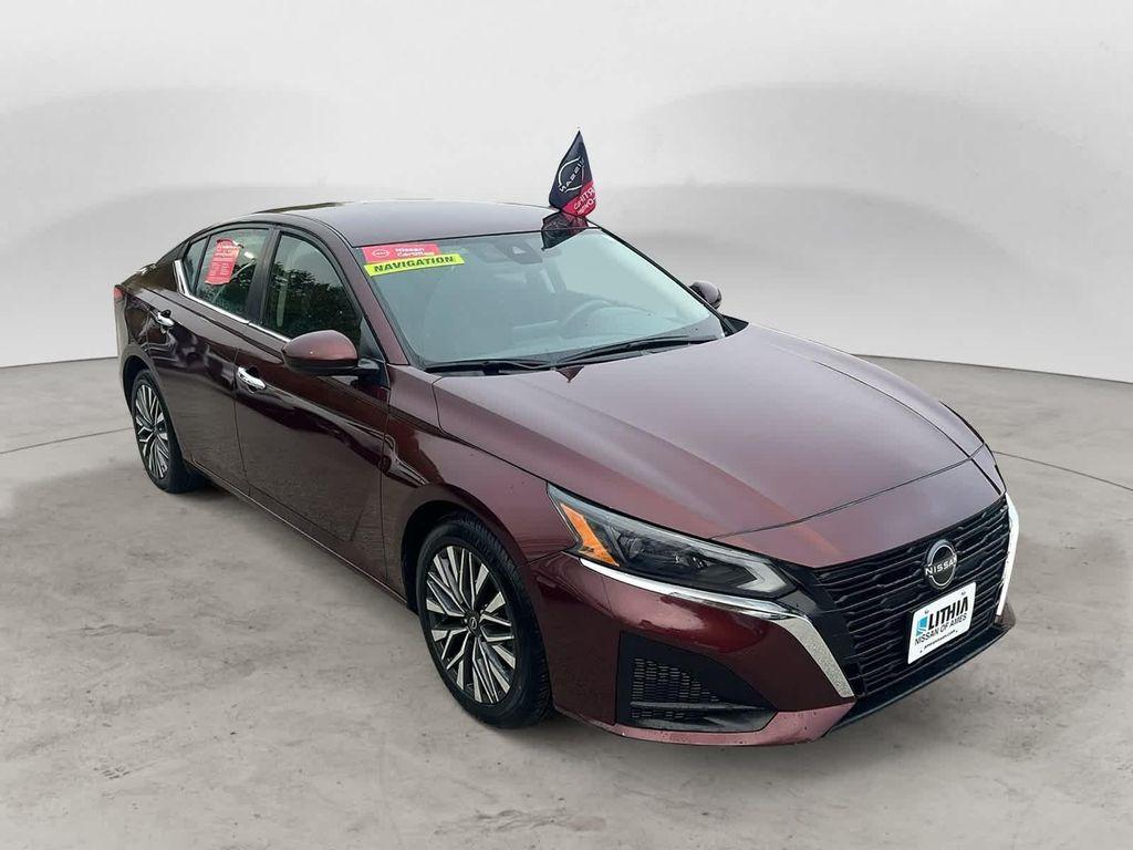 used 2023 Nissan Altima car, priced at $20,999